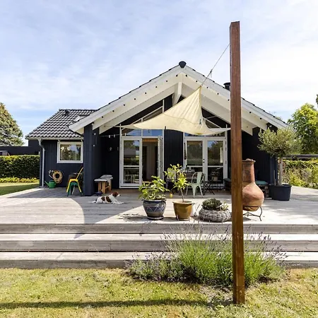Ferienhaus Modern And Cozy Near Copenhagen And Airport Dragør