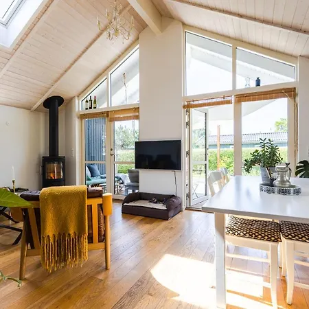 Modern And Cozy Near Copenhagen And Airport