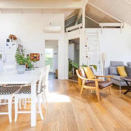 Дом отдыха Modern And Cozy Near Copenhagen And Airport Драгор